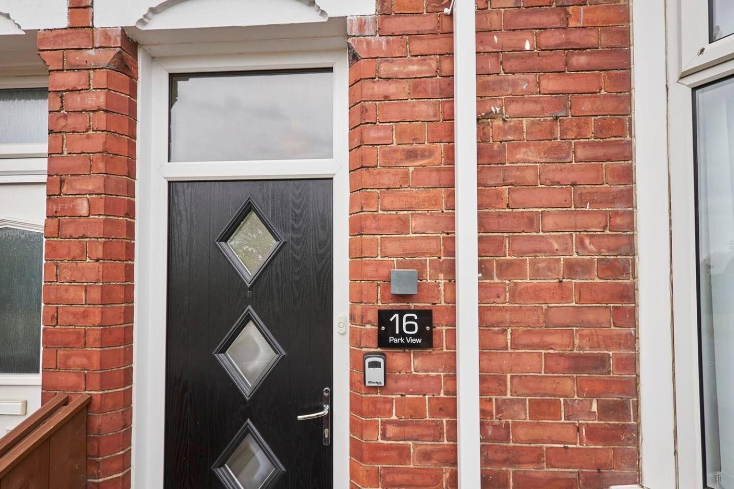 Pass The Keys Modern Home In A Seaside Town Seaham Exterior photo